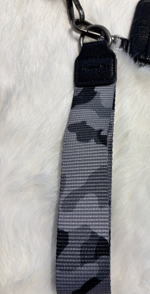 Wrangler Camo Print Dual Pouch Wristlet - Black WG286-W0051BK