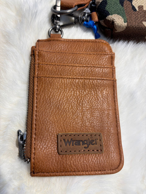 Wrangler Camo Print Dual Pouch Wristlet - Green WG286-W0051GN