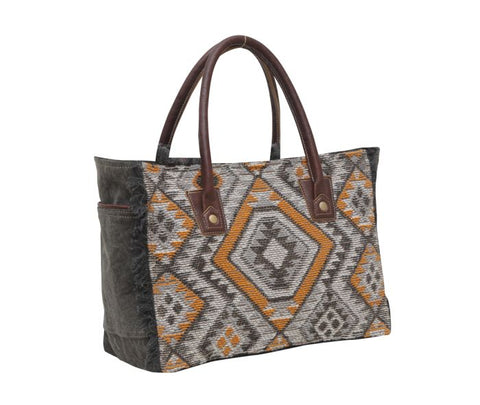 Myra Orange Affairs Small & Crossbody Bag
