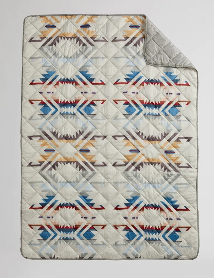 Pendleton Recycled Poly Packable Throw Sandshell White Sands