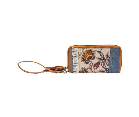Myra Braviac Wallet